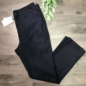 1901 | sz 6 NWT polished chino pant in navy night